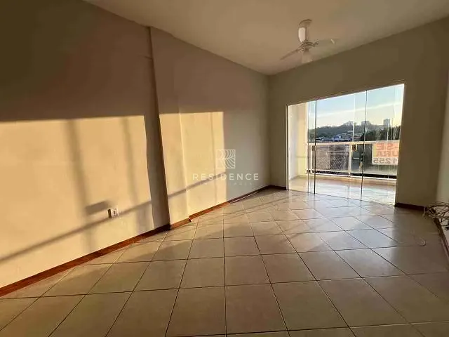 Apartamento 2 quartos e 1 banheiro, à venda, no bairro Sessenta em Volta Redonda