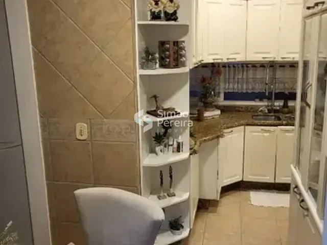 Apartamento 3 quartos e 2 banheiros, à venda, no bairro Centro em Petrópolis