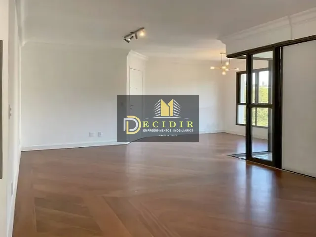 Apartamento com 126m² 3 quartos e 3 banheiros, à venda, no bairro Real Parque em São Paulo