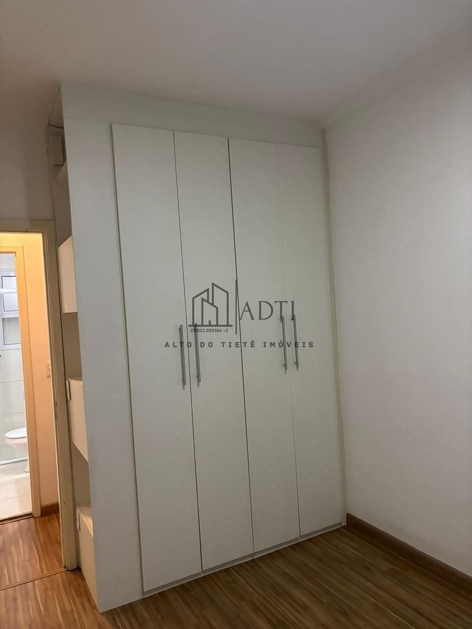 Apartamento para alugar com 2 quartos, 63m² - Foto 11