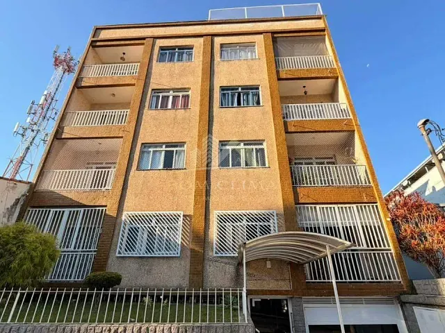 Apartamento 3 quartos e 1 banheiro, à venda, no bairro Bairu em Juiz de Fora
