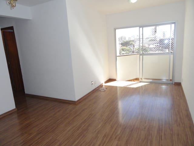 Apartamento com 118m² 3 quartos e 1 banheiro, para alugar, no bairro Saúde em São Paulo