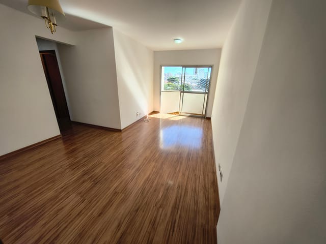 Apartamento com 118m² 3 quartos e 1 banheiro, para alugar, no bairro Saúde em São Paulo