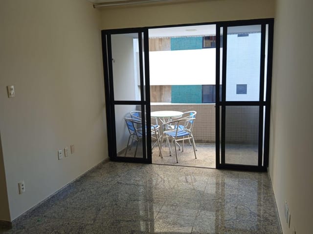 Apartamento 3 quartos e 3 banheiros, à venda ou para alugar, no bairro Pituba em Salvador