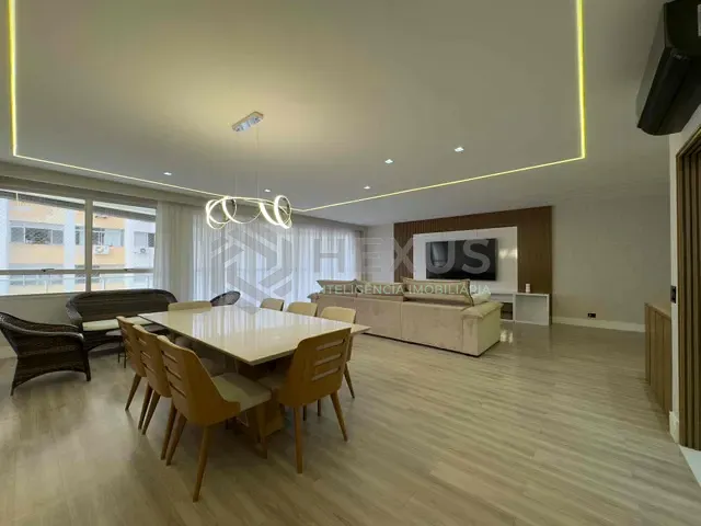 Apartamento 4 quartos e 5 banheiros, à venda, no bairro Pitangueiras em Guarujá