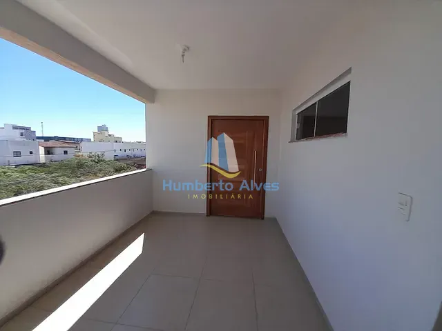 Apartamento com 200m² 3 quartos e 2 banheiros, para alugar, no bairro Felícia em Vitória da Conquista