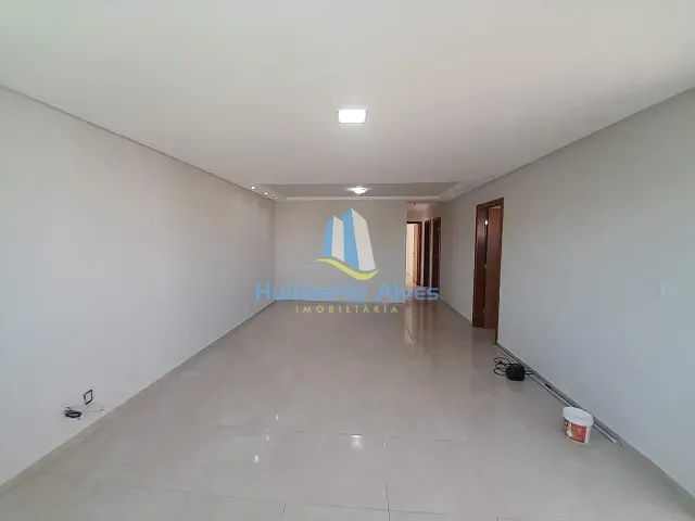 Apartamento com 200m² 3 quartos e 2 banheiros, para alugar, no bairro Felícia em Vitória da Conquista