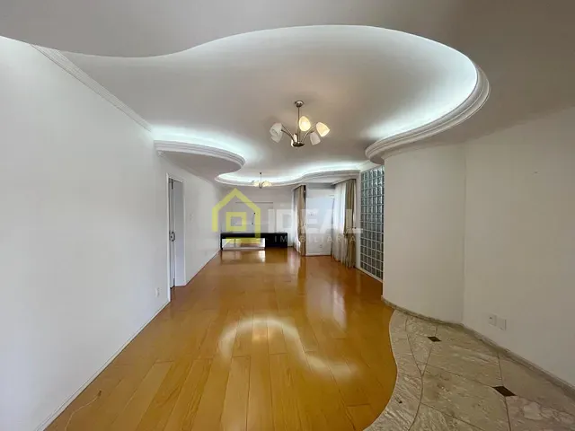 Apartamento com 385m² 3 quartos e 2 banheiros, à venda, no bairro Centro em Concórdia