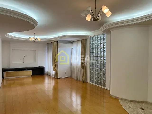 Apartamento com 385m² 3 quartos e 2 banheiros, à venda, no bairro Centro em Concórdia