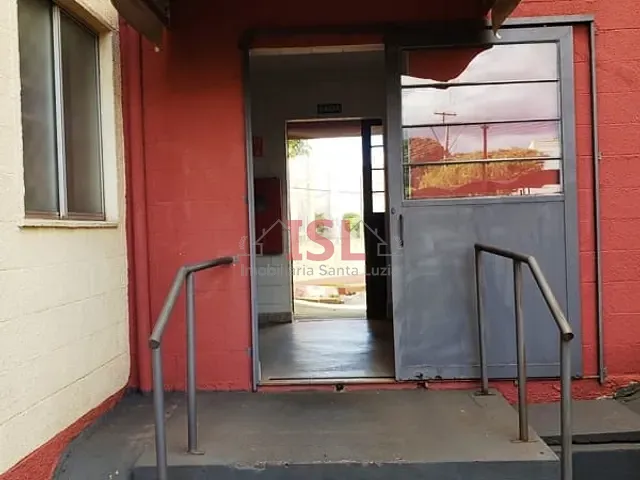 Apartamento 2 quartos e 1 banheiro, à venda, no bairro Conjunto Residencial Souza Queiroz em Campinas