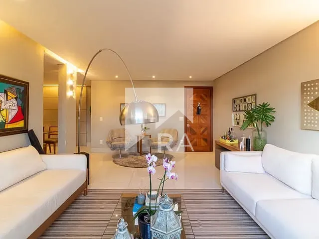 Apartamento com 184m² 4 quartos e 4 banheiros, à venda, no bairro Asa Norte em Brasília