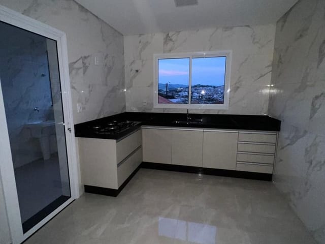 Apartamento com 105m², à venda, no bairro Nossa Senhora Aparecida  em Cambuí