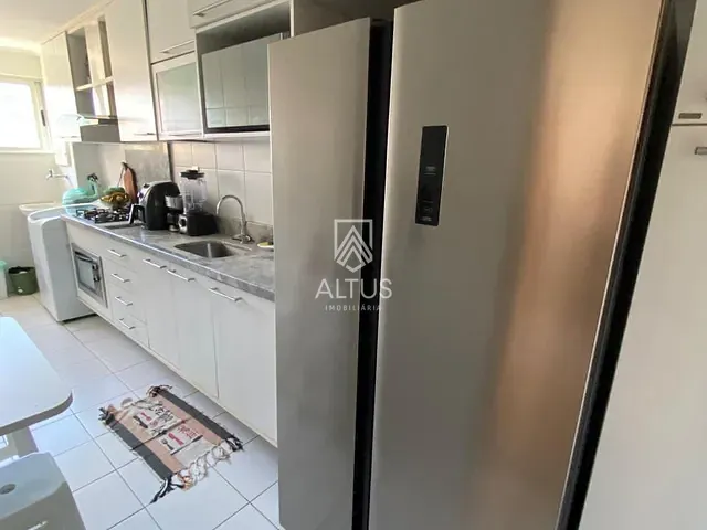 Apartamento 2 quartos e 3 banheiros, à venda, no bairro Imbuí em Salvador