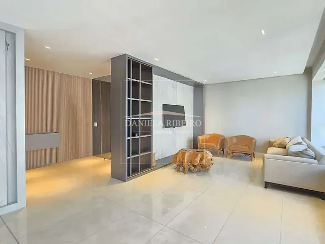 Apartamento com 391m² 3 quartos e 5 banheiros, à venda, no bairro Gleba Fazenda Palhano em Londrina