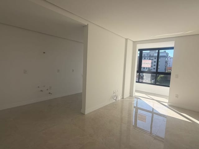 Apartamento 1 quarto e 1 banheiro, para alugar, no bairro Centro em Nova Prata