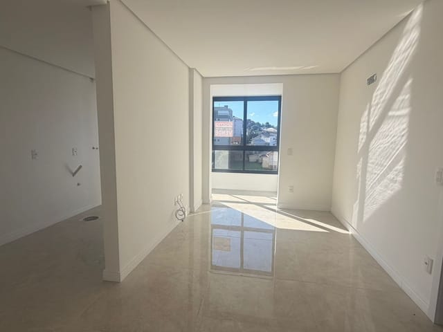 Apartamento 1 quarto e 1 banheiro, para alugar, no bairro Centro em Nova Prata