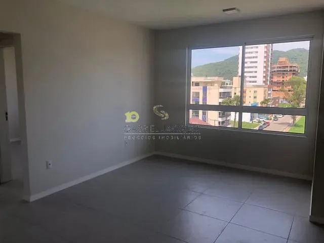 Apartamento com 69m² 2 quartos e 1 banheiro, para alugar, no bairro Pedra Branca em Palhoça
