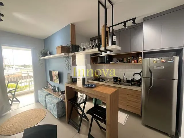 Apartamento com 65m² 2 quartos e 2 banheiros, à venda, no bairro Jardim Britânia em Caraguatatuba