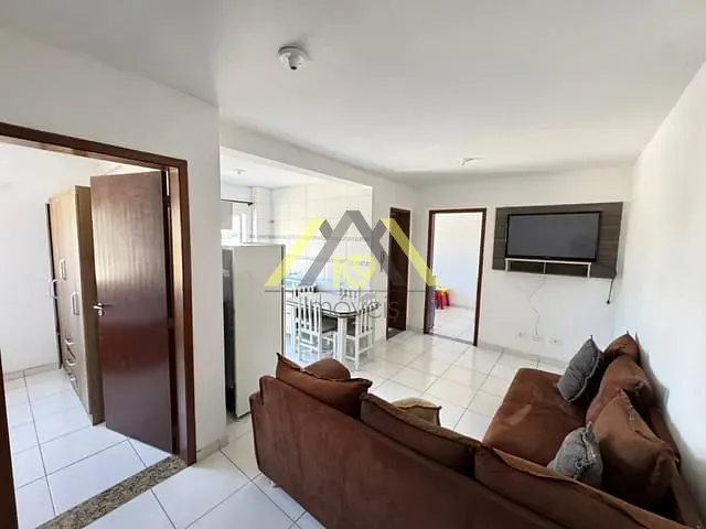 Apartamento com 56m² 2 quartos e 1 banheiro, à venda, no bairro Guaraituba em Colombo