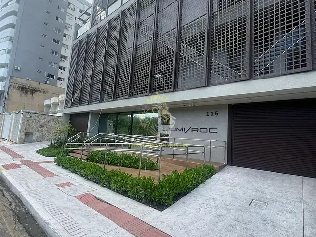 Apartamento 2 quartos e 2 banheiros, à venda, no bairro Centro em Camboriú