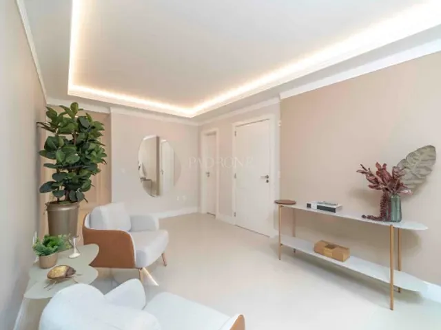 Apartamento 4 quartos e 5 banheiros, à venda, no bairro Meia Praia em Itapema
