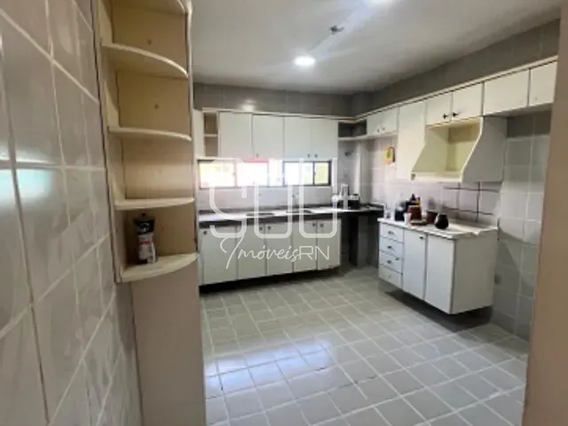 Apartamento 3 quartos e 4 banheiros, à venda, no bairro Capim Macio em Natal