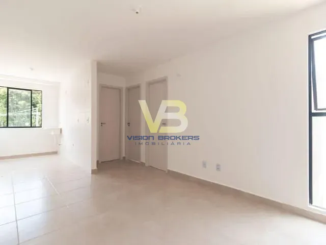 Apartamento com 50m² 2 quartos e 1 banheiro, à venda, no bairro Tanguá em Almirante Tamandaré
