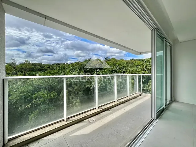 Apartamento com 358m² 4 quartos e 5 banheiros, à venda, no bairro Bom Retiro em Blumenau