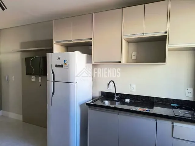 Apartamento com 33m² 1 quarto e 1 banheiro, para alugar, no bairro Vila Gomes Cardim em São Paulo