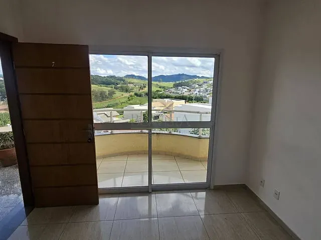 Apartamento com 70m² 2 quartos e 2 banheiros, para alugar, no bairro Vila Gato em Bragança Paulista