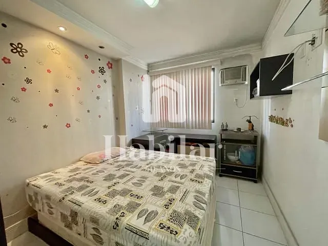 Apartamento 4 quartos e 3 banheiros, à venda, no bairro Jardins em Aracaju