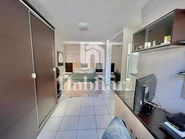 Apartamento 4 quartos e 3 banheiros, à venda, no bairro Jardins em Aracaju