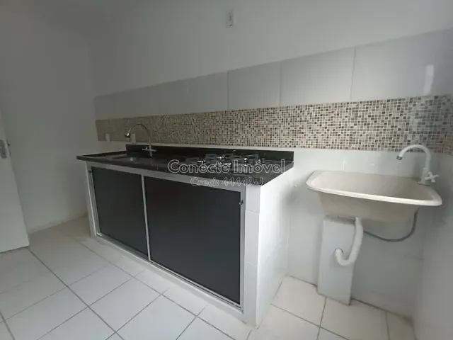 Apartamento 2 quartos e 1 banheiro, para alugar, no bairro Recanto Camanducaia em Jaguariúna