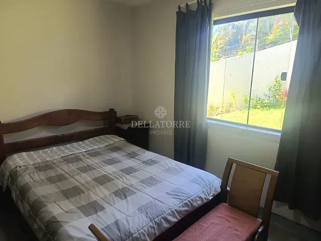 Apartamento 1 quarto e 1 banheiro, à venda, no bairro Cascata Guarani em Teresópolis