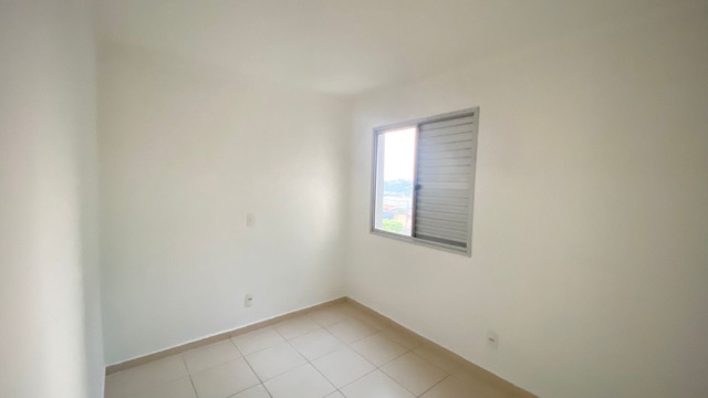 Apartamento 2 quartos e 1 banheiro, à venda, no bairro Ideal em Londrina