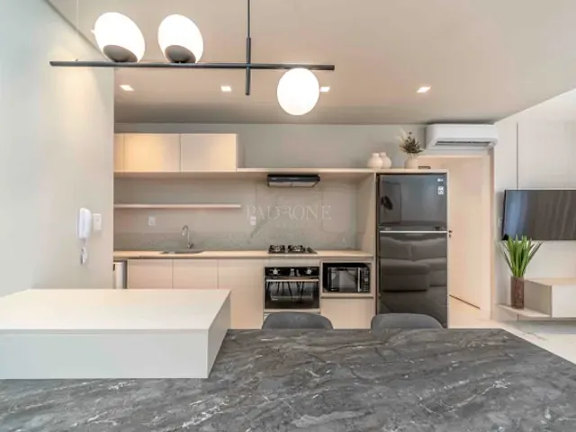 Apartamento 2 quartos e 3 banheiros, à venda, no bairro Centro em Balneário Camboriú