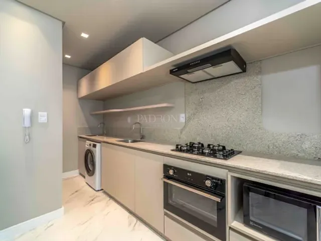 Apartamento 2 quartos e 3 banheiros, à venda, no bairro Centro em Balneário Camboriú