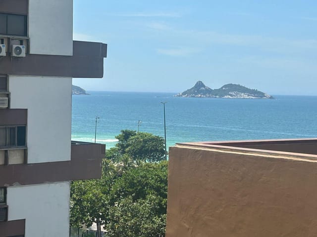 Apartamento com 380m² 4 quartos e 5 banheiros, para alugar, no bairro Barra da Tijuca em Rio de Janeiro