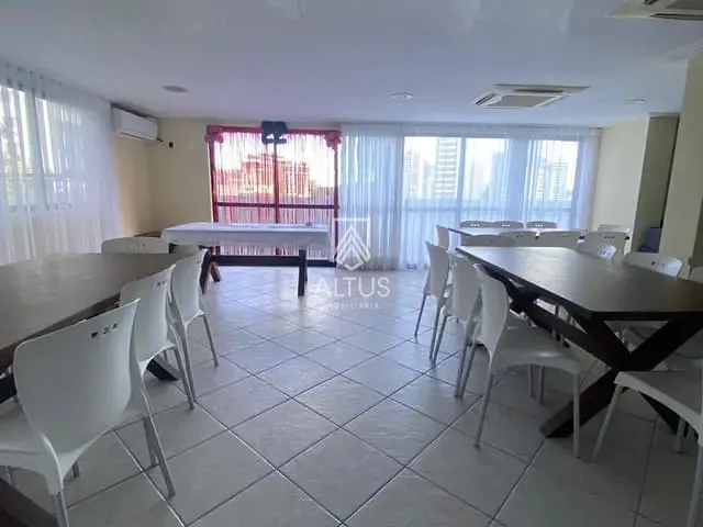 Apartamento 3 quartos e 4 banheiros, à venda, no bairro Armação em Salvador