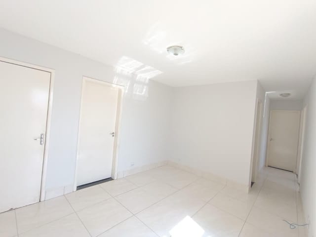 Apartamento à venda, Jardim Maria Inês, Aparecida de Goiânia, GO