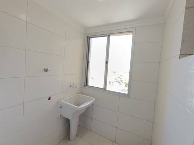 Apartamento à venda, Jardim Maria Inês, Aparecida de Goiânia, GO