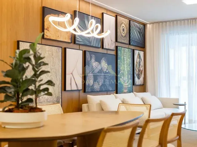 Apartamento 4 quartos e 1 banheiro, à venda, no bairro Centro em Juiz de Fora