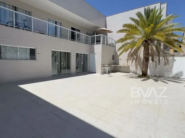 Apartamento com 62m² 2 quartos e 2 banheiros, à venda, no bairro Palmeiras em Cabo Frio
