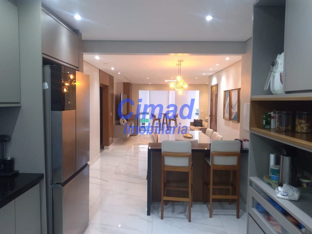 Apartamento, 3 quartos, 136 m² - Foto 2