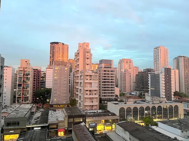 Apartamento com 205m² 1 quarto e 3 banheiros, à venda, no bairro Itaim Bibi em São Paulo