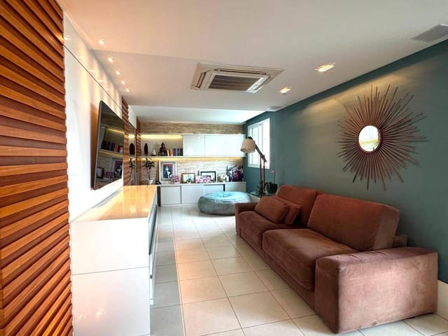 Apartamento 3 quartos e 4 banheiros, à venda, no bairro Enseada do Suá em Vitória