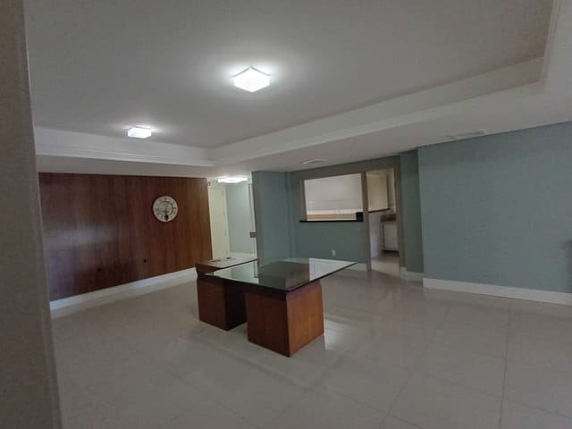 Apartamento com 175m² 3 quartos e 2 banheiros, para alugar, no bairro Centro em Nova Prata