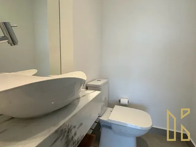 Apartamento 3 quartos e 5 banheiros, para alugar, no bairro Jardim São Jorge em Londrina