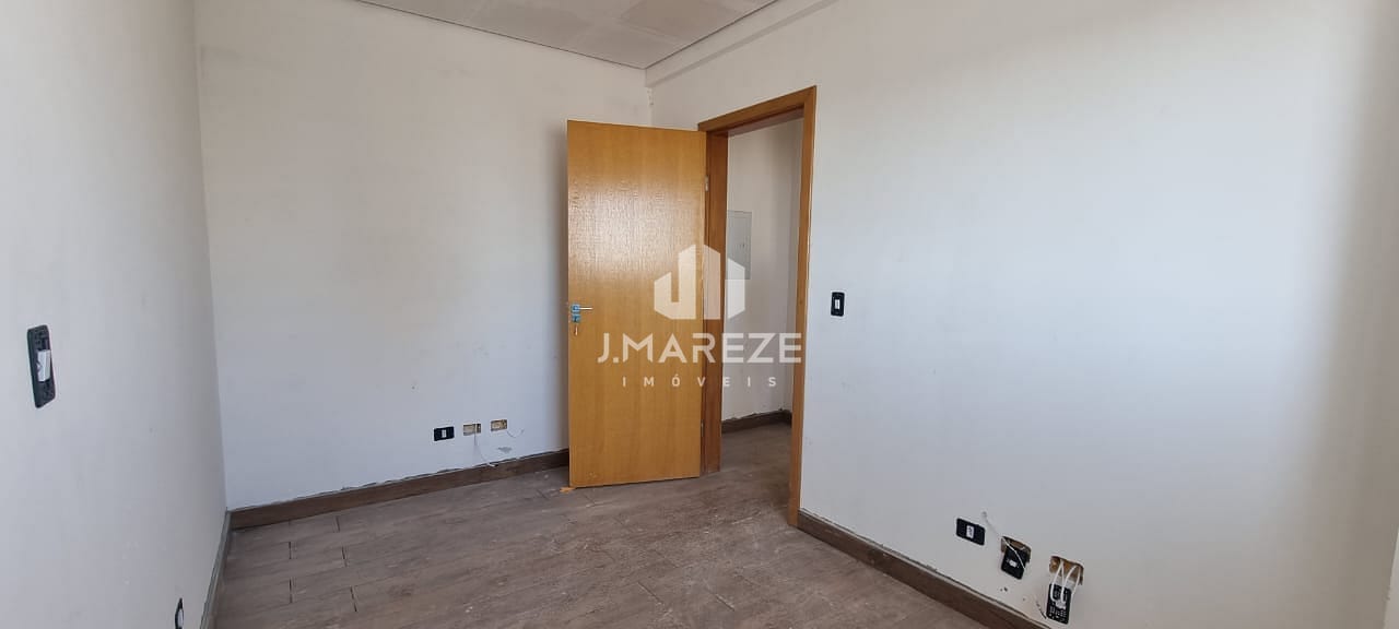 Apartamento à venda com 2 quartos, 61m² - Foto 11