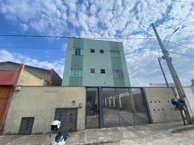 APARTAMENTO Á VENDA